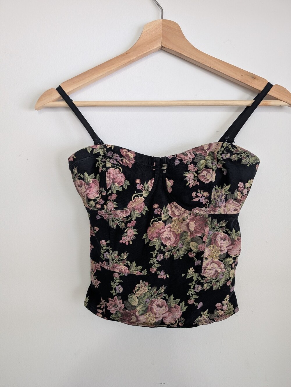 Talula Small Crop Top Aritzia Rose Flower Fitted Tank Black Pink Bodycon Shirt